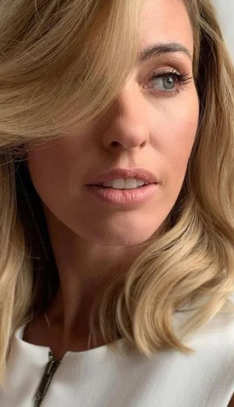 Rocío-Guirao-Díaz-instagram-foto-vestido-cumpleaños-edad-55