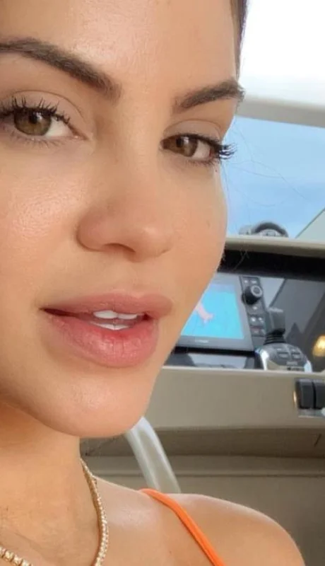 natti-natasha-revista-fotos-instagram-disco-66