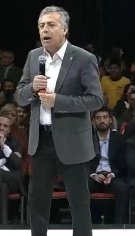 juntos-por-el-cambio-en-vivo-mendoza-auditorio-angel-bustelo-2019-macri-pichetto-cornejo-acto-2019