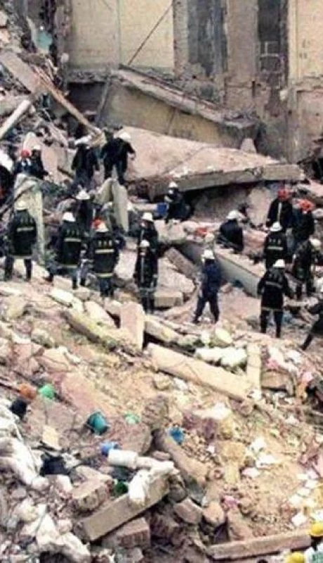 decretos-boletin-oficial-mauricio-macri-atentado-terrorista-amia-25-años