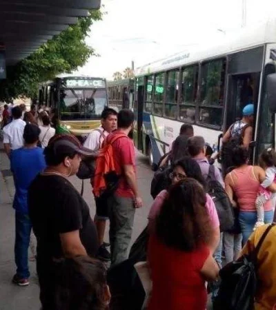 parada-micros-costanera-mendoza