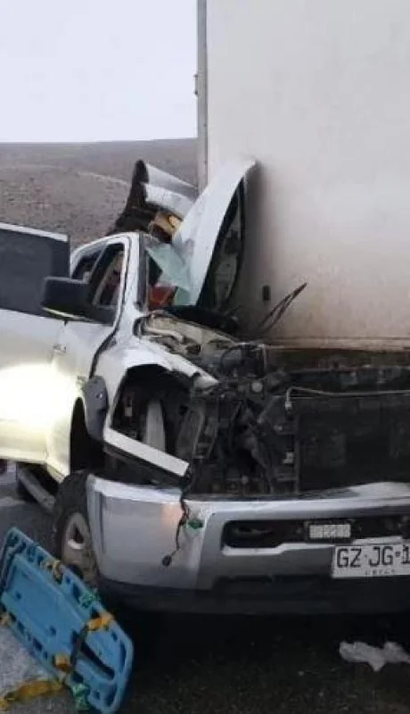 accidente-fatal-tragedia-en-el-calafate-santa-cruz-tres-personas-de-una-familia-murieron-choque-con-un-camion-2019