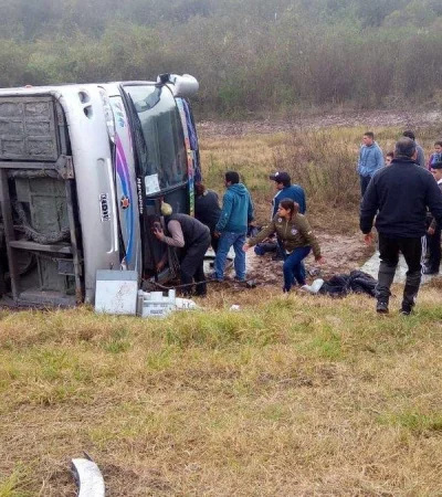 D-ZhsUMX4AESi8J.jpg-large