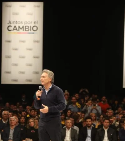 juntos-por-el-cambio-en-vivo-mendoza-auditorio-angel-bustelo-2019-macri-pichetto-cornejo-acto