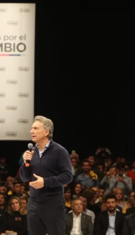 juntos-por-el-cambio-en-vivo-mendoza-auditorio-angel-bustelo-2019-macri-pichetto-cornejo-acto