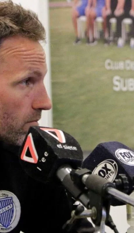 Lucas-Bernardi-conferencia