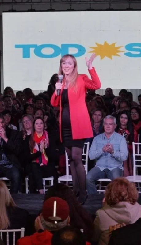 anabel-sagasti-cierre-campaña-mendoza