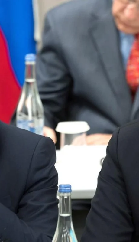 Macron-Bolsonaro-presidentes