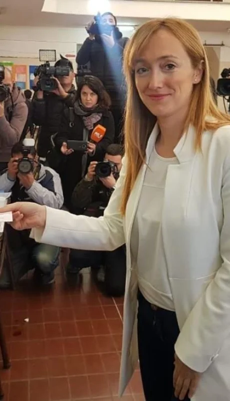 anabel-sagasti-voto-paso-mendoza-2019