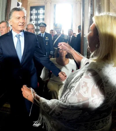 Macri-Carrio