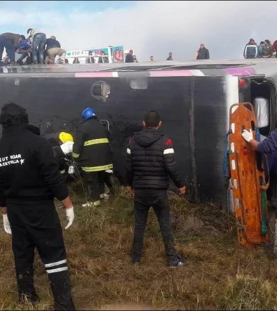 tragedia-de-tucuman-polemica-reclamo-de-familiares-micro-sin-seguro-mendoza-agencia-de-viajes-merval