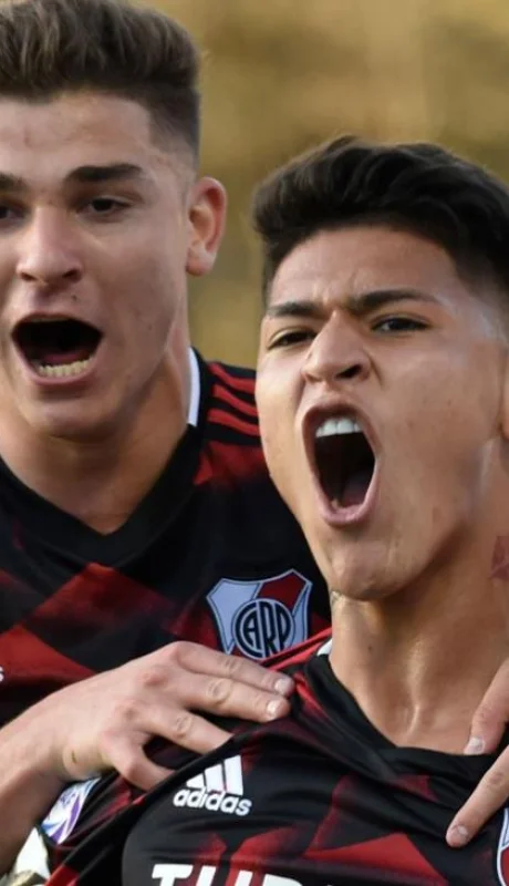 river-plate-gimnasia-superliga