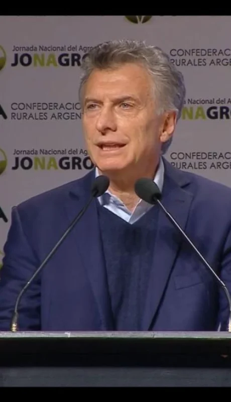 Mauricio-Macri-campo