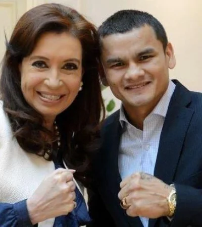 maidana-con-cristina-kirchner--alberto-fernandez-frente-de-todos-secretario-a-de-deportes-2019-