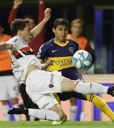 boca-juniors.-newells-superliga