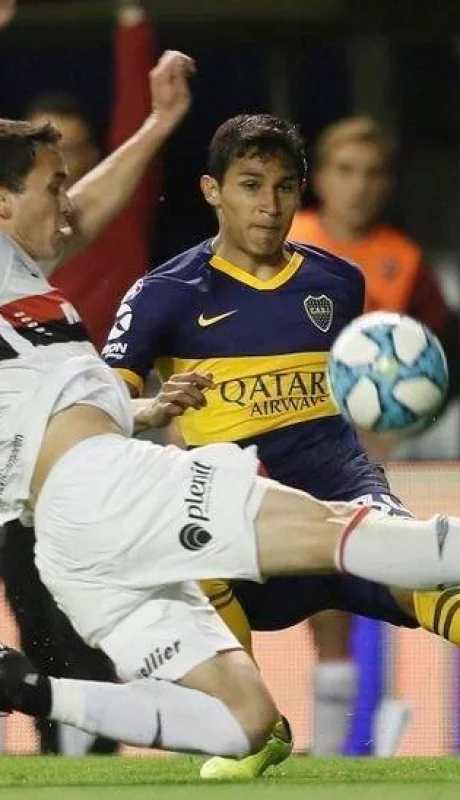 boca-juniors.-newells-superliga