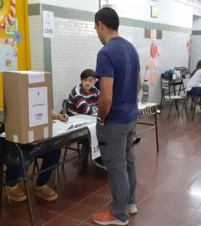 gente-votando