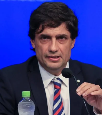 Lacunza-medidas-economia-gobierno-conferencia-2