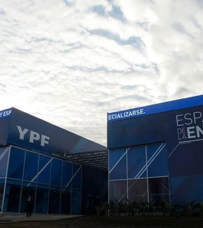 abrio-las-puertas-del-Espacio-de-la-Energia-en-Tecnopolis