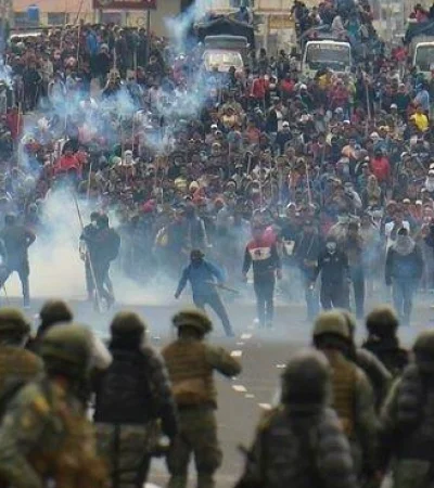 ecuador-toque-de-queda-conflicto-crisis-disturbios-golpe-de-estado-que-es-2019-indigenas-6