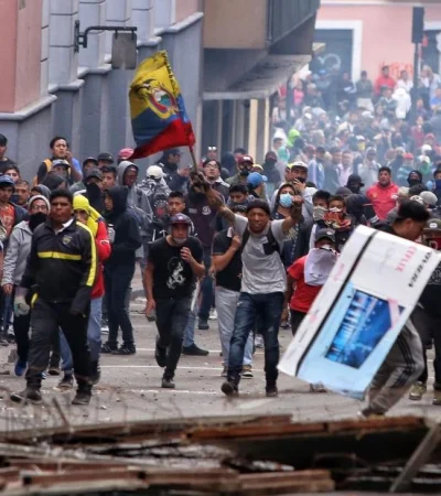 ecuador-toque-de-queda-conflicto-crisis-disturbios-golpe-de-estado-que-es-2019-indigenas-7
