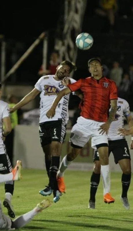 8B4D83E6-5369-4767-9C9D-C97FCD4FD7A4