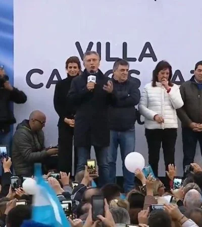 Macri-en-Carlos-Paz-marcha-si-se-puede