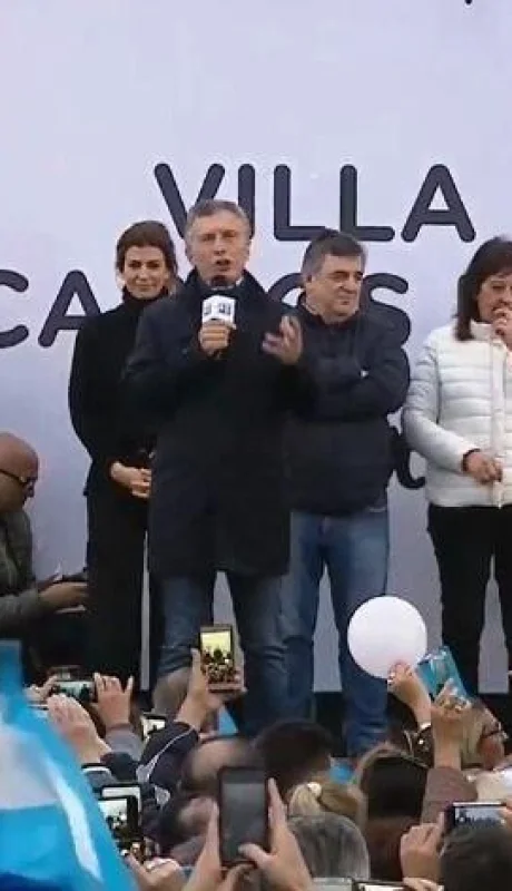 Macri-en-Carlos-Paz-marcha-si-se-puede