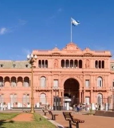 Argentina-Buenos-Aires-Casa-Rosada-LT-Header
