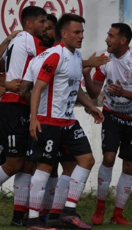 5052F2C9-5929-489D-8BF0-B6AFAB6A537B