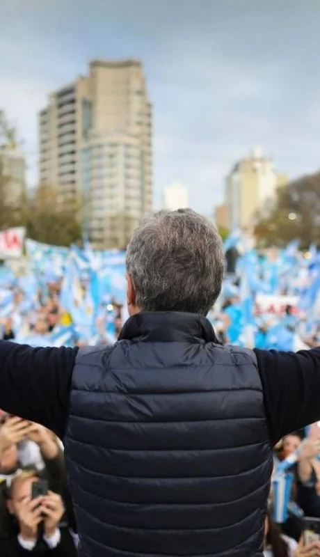 mauricio-macri-marcha-millón-buenos-aires-2