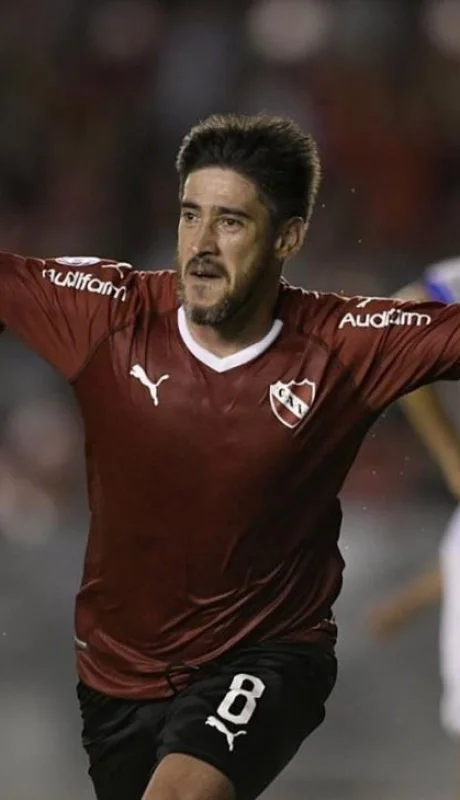 Pablo-Pérez-Independiente-Beccacece