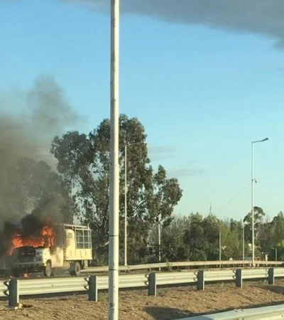 camión-acceso-sur-edemsa-mendoza-2