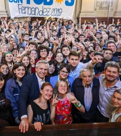 Alberto-Fernández--Pepe-Mujica