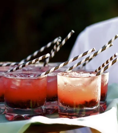 Las billeteras digitales facilitan las propinas pero pueden traer perjuicios en los derechos de los trabajadores