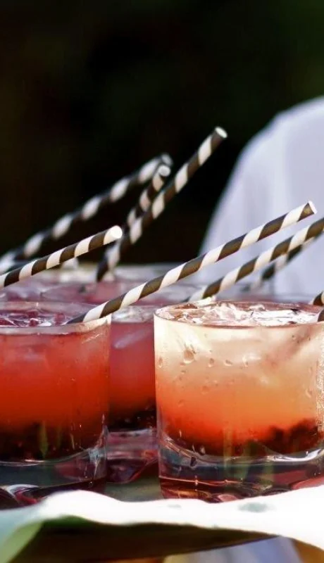 Las billeteras digitales facilitan las propinas pero pueden traer perjuicios en los derechos de los trabajadores