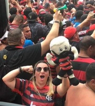 Hinchas-Flamengo