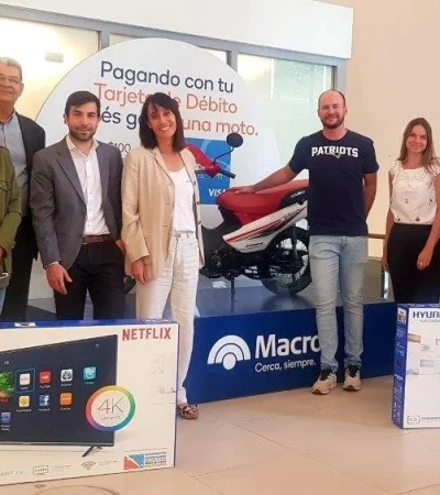 Ganadores-y-Staff-Banco-Macro