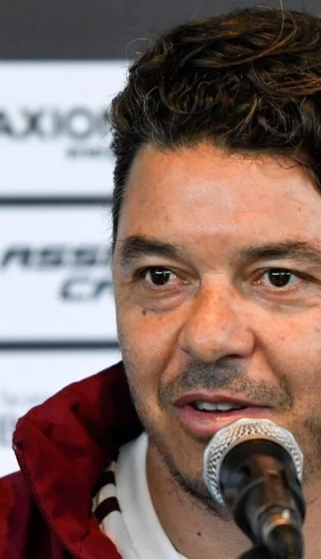 Marcelo-Gallardo-Juan-Román-Riquelme-River-Plate