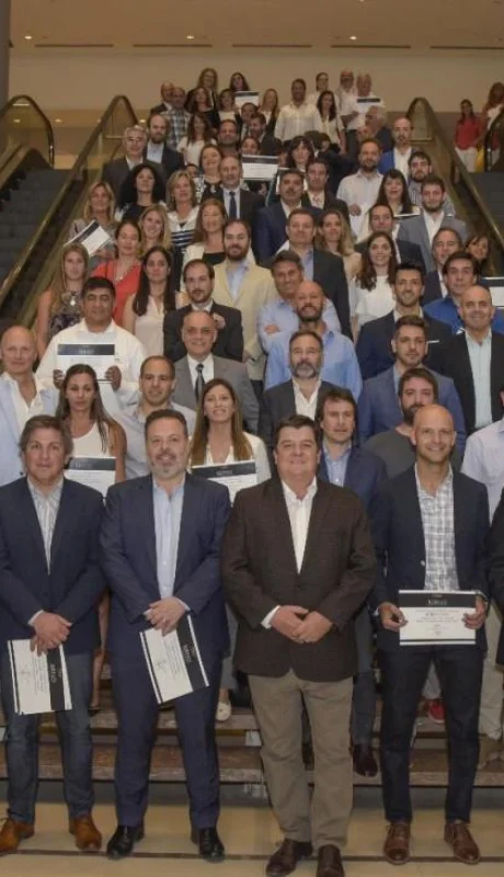 Todos-los-nominados-con-Gustavo-Kretschmar