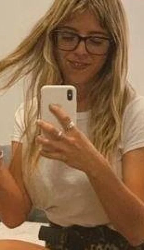 nati-jota-deporte-lencería-hot-cuerpo-pileta-4