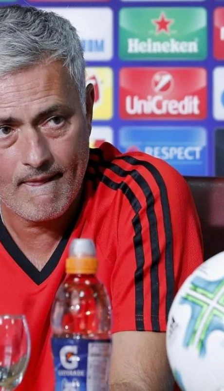 José--Mourinho-dt-tottenham