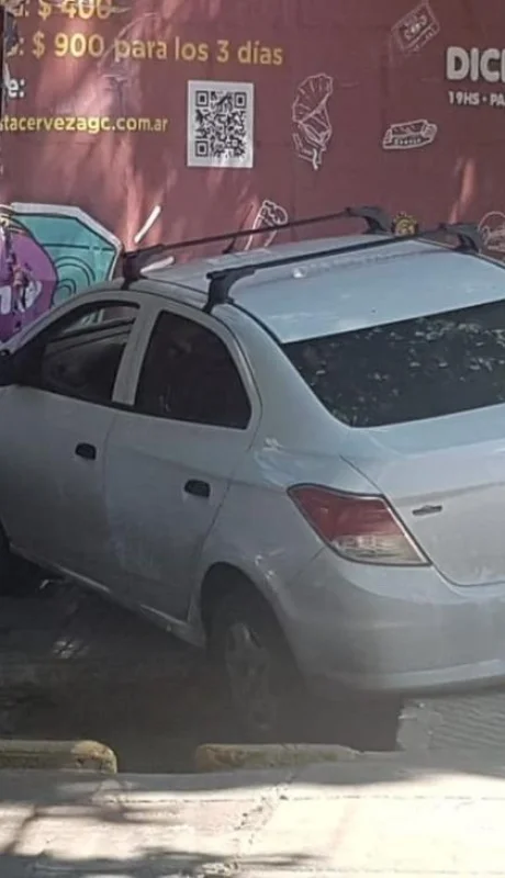 choque-playa-estacionamiento-,mendoza-policiales-2