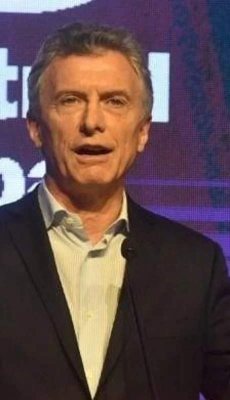 Macri-2