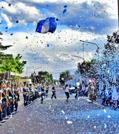 Desfile-161º-Aniv.-Tgto4