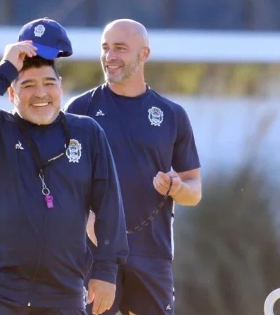 Diego-Maradona-Gimnasia-y-Esgrima