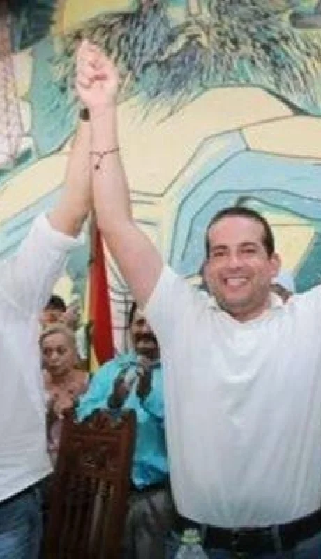 b_1536_luis-fernando-camacho-nuevo-presidente-del-comite-civico-pro-santa-cruz-1