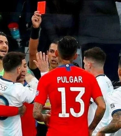 lionel-messi-gary-medel-expulsion-copa-america-brasil-2019-argentina-chile-tercer-puesto