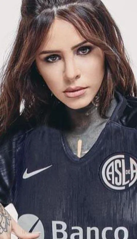 cande-tinelli-instagram-foto-perro-navidad-fiestas-66