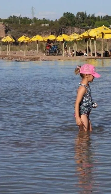 Piletas-de-Luj_n-Playa